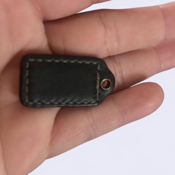 Coach Black Leather Bag Tag - Picture 3 of 3